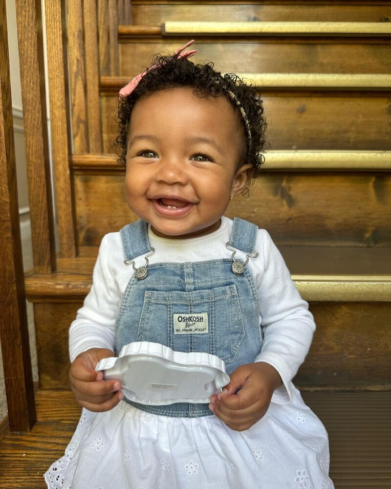 Osh Kosh B'Gosh Toddler Girls Heart Pocket Denim Jumper with Adjustable  Shoulder Straps, Size 2T,Blue,2-3T